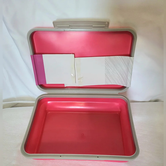 It's Academic Pink Rubber Flexi Storage Collapsible Pencil & Supply Case‎ - Picture 5 of 9